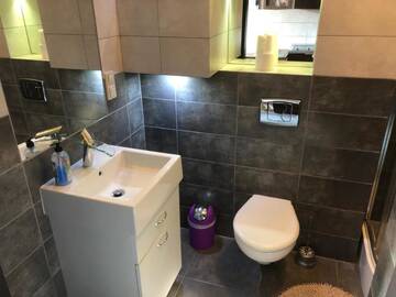 Фото номера Апартаменты с душем Апартаменты Apartamenty Maria г. Живец 4