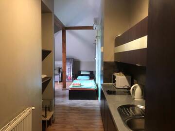 Фото номера Апартаменты с душем Апартаменты Apartamenty Maria г. Живец 2