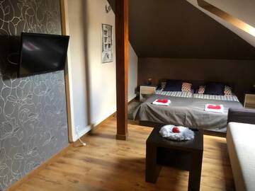 Фото номера Апартаменты с душем Апартаменты Apartamenty Maria г. Живец 7