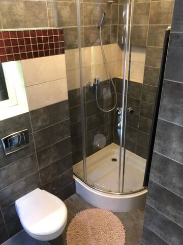 Фото номера Апартаменты с душем Апартаменты Apartamenty Maria г. Живец 3